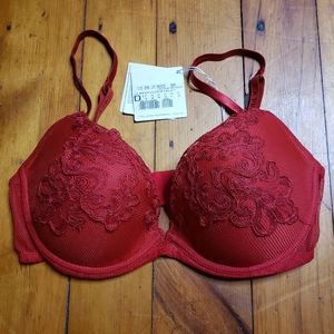 NWT La Perla red lace bra, 36